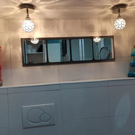 Reformado Luminoso Acogedor Apartamento *