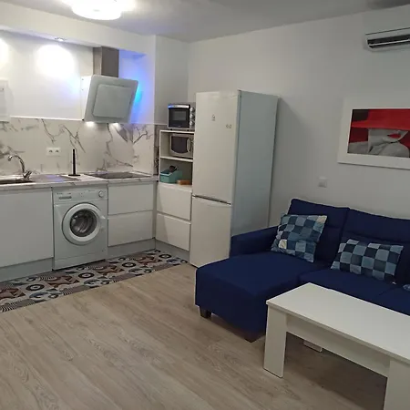 Reformado Luminoso Acogedor Apartamento Marbella